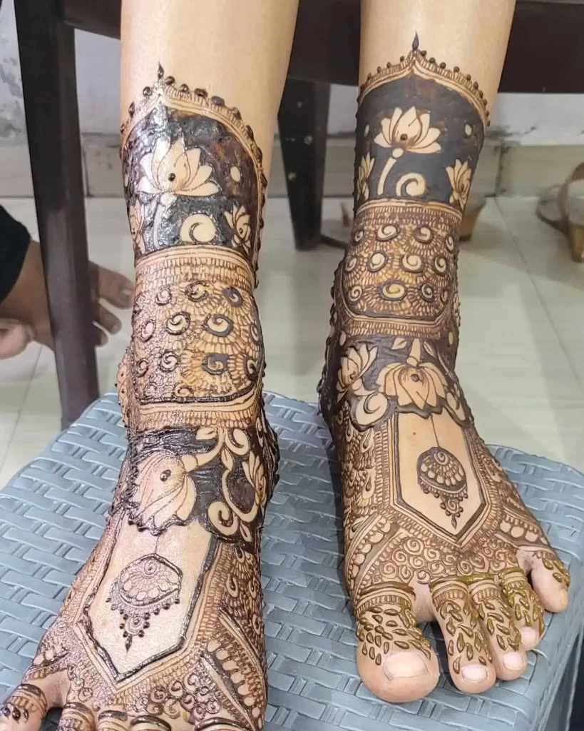 Leg Mehendi Designs Bridal