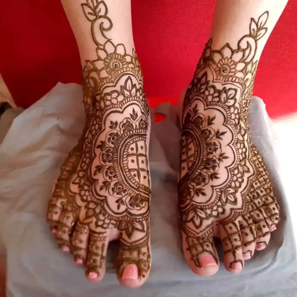 Foot Design Mehndi Bridal