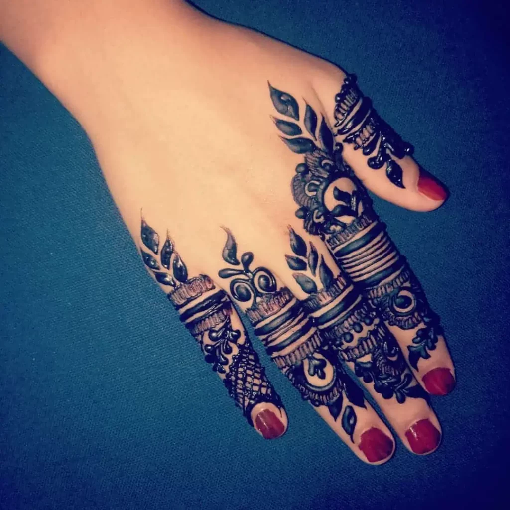 Henna Designs for Finger