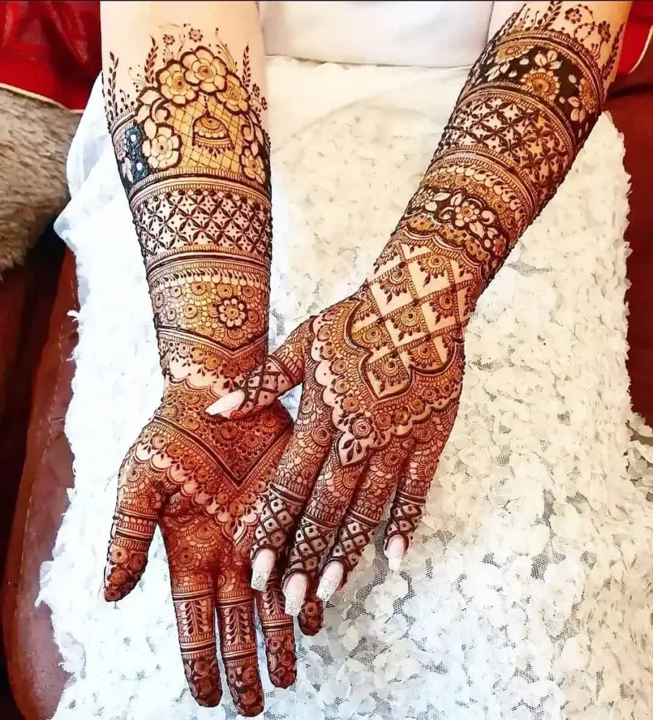 Back Hand Mehndi Designs Simple and Easy